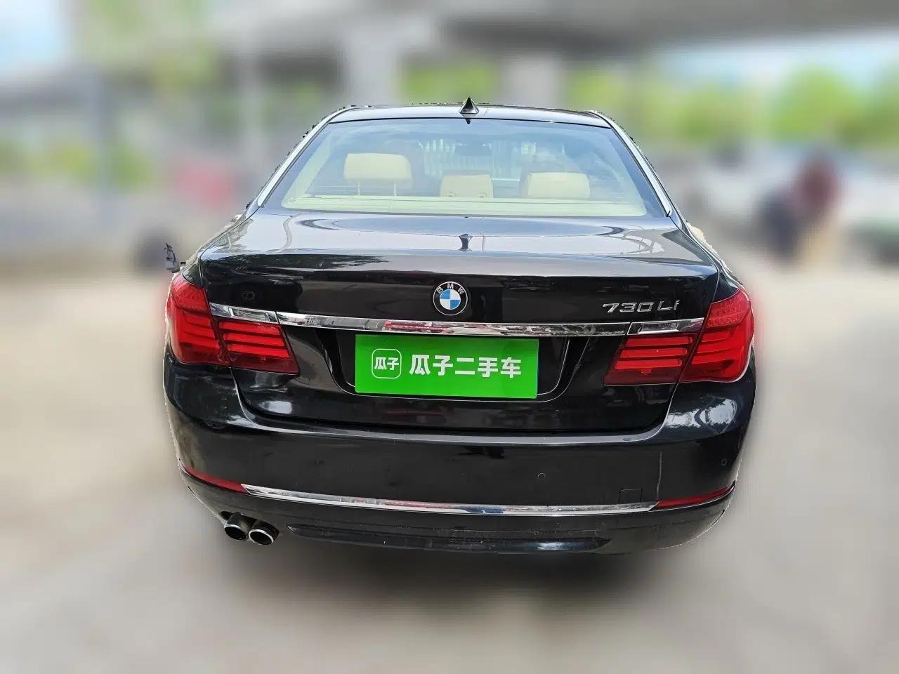 BMW 7 Series 2013 730Li Leading Model — миниатюра 5