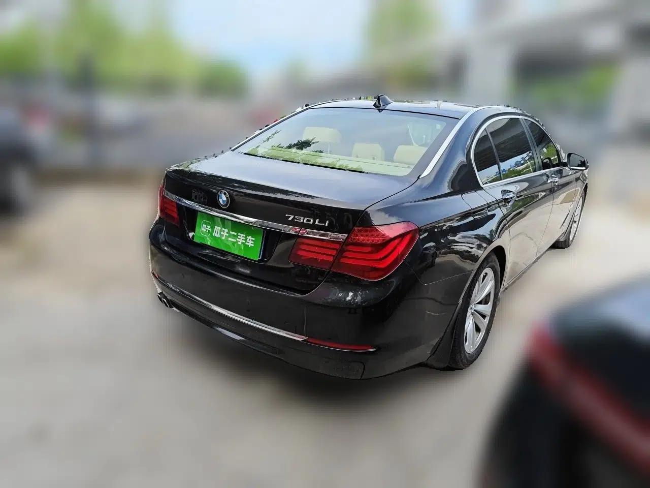 BMW 7 Series 2013 730Li Leading Model — миниатюра 6