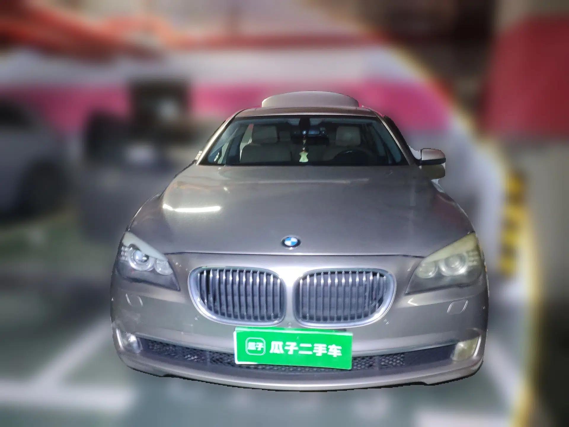 BMW 7 Series 2011 740Li Steinway Limited Edition — миниатюра 2