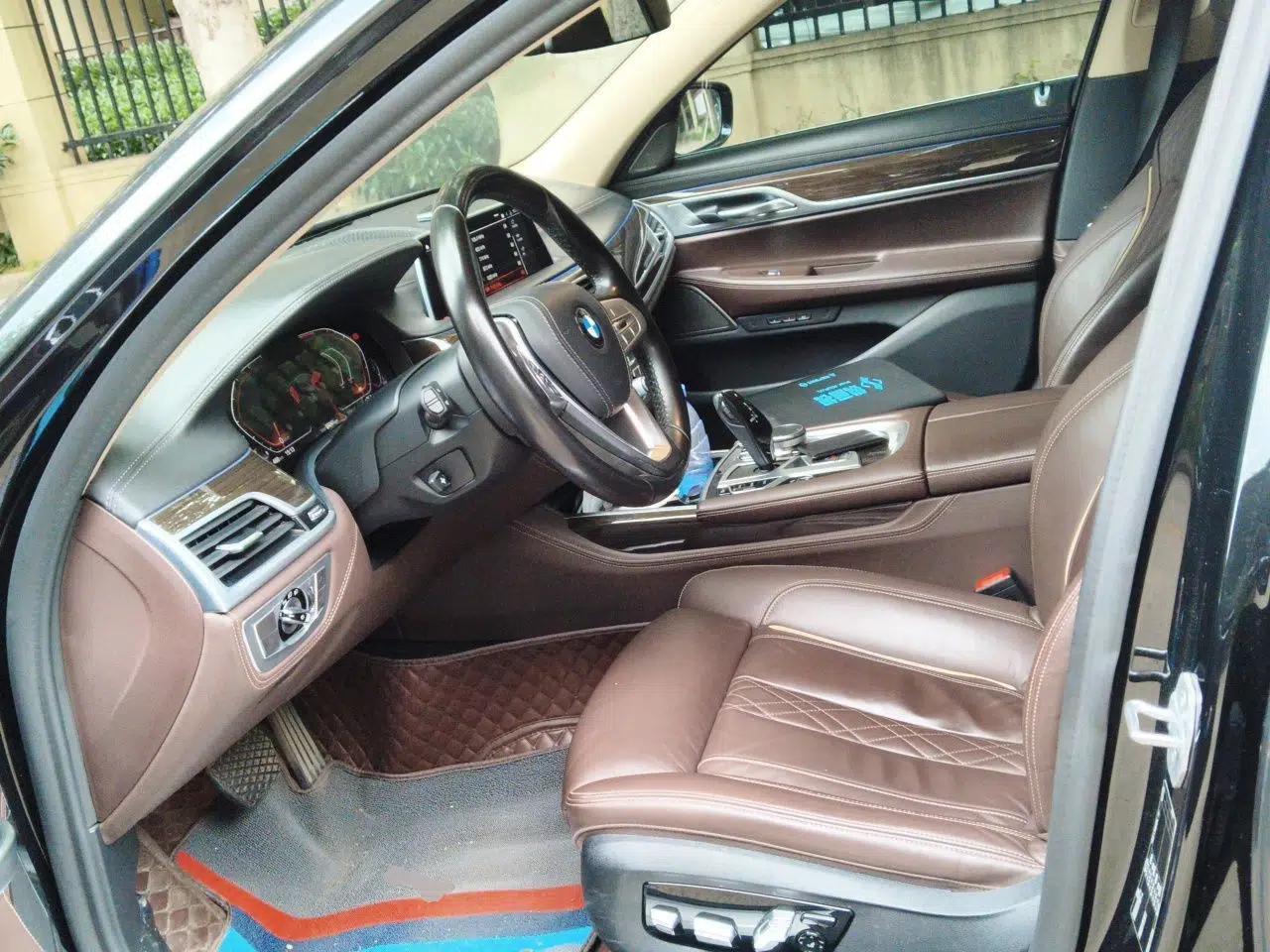 BMW 7 Series 2019 730Li Luxury Package — миниатюра 16