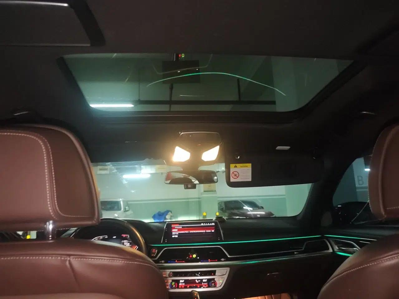 BMW 7 Series 2019 740Li Leading Model M Sport Package — миниатюра 19