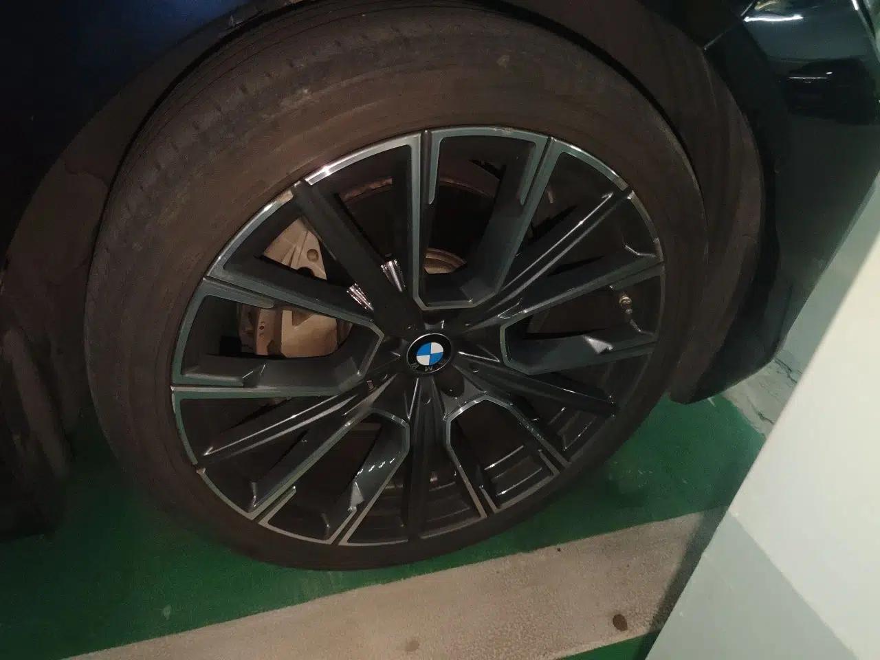 BMW 7 Series 2019 740Li Leading Model M Sport Package — миниатюра 8