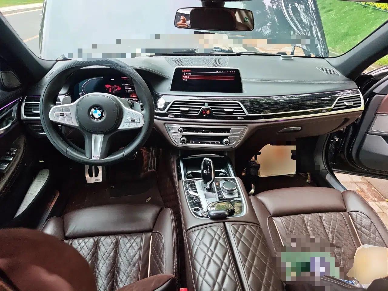BMW 7 Series 2021 740Li Leading Model M Sport Package — миниатюра 10