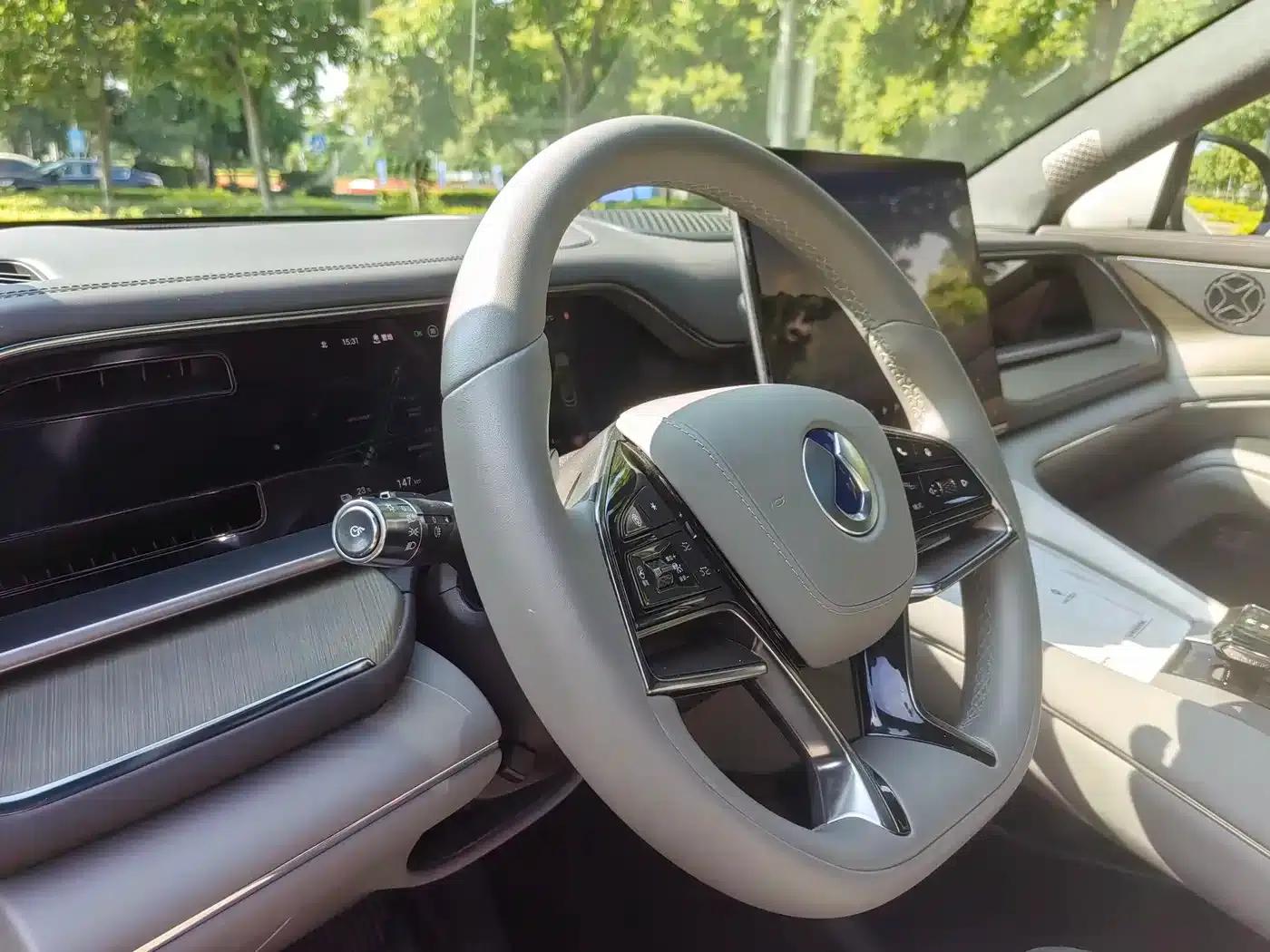 Denza N7 2024 630 AWD Intelligent Driving Ultra Edition — миниатюра 18