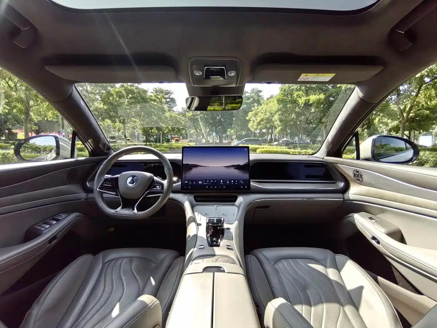 Denza N7 2024 630 AWD Intelligent Driving Ultra Edition — миниатюра 22