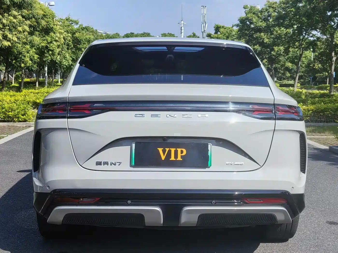 Denza N7 2024 630 AWD Intelligent Driving Ultra Edition — миниатюра 5