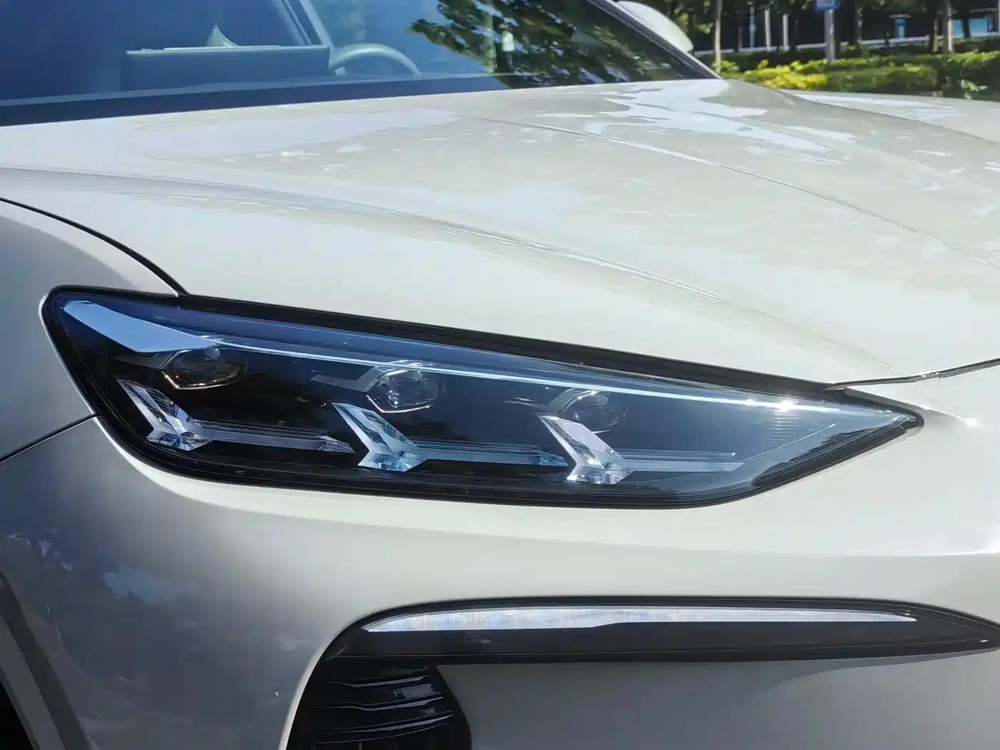 Denza N7 2024 630 AWD Intelligent Driving Ultra Edition — миниатюра 7