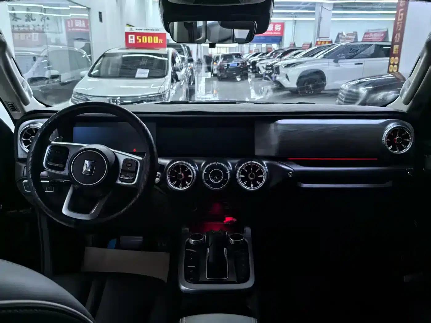 Tank 300 2021 Off-Road Edition 2.0T Conqueror — миниатюра 9