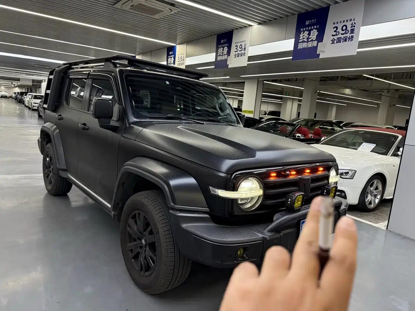 The 2023 Tank 300 City Edition 2.0T is very stylish. — миниатюра 2