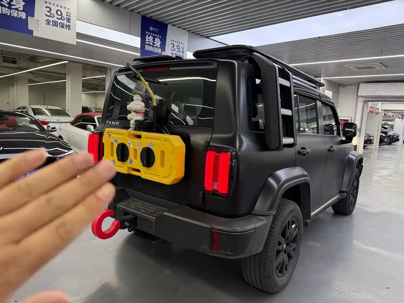 The 2023 Tank 300 City Edition 2.0T is very stylish. — миниатюра 13