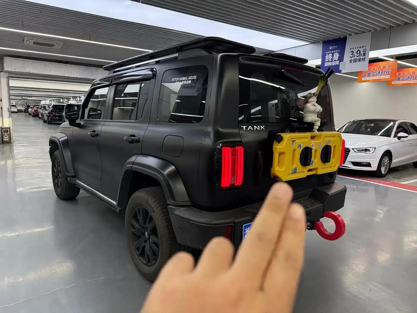 The 2023 Tank 300 City Edition 2.0T is very stylish. — миниатюра 14