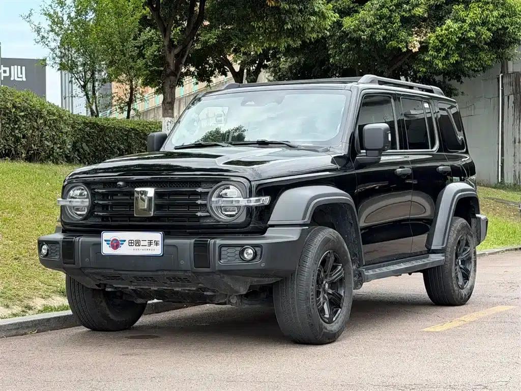 Tank 300 2025 Model 2.0T Gasoline Challenger — миниатюра 1