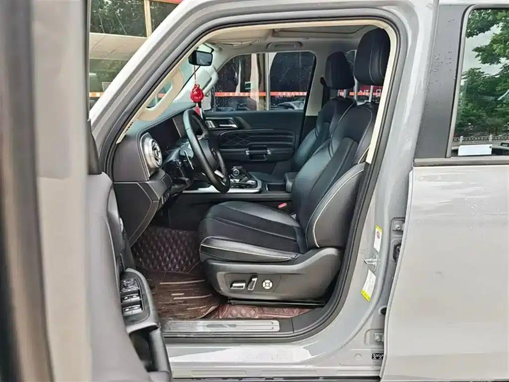 The 2023 Tank 300 City Edition 2.0T is very stylish. — миниатюра 14