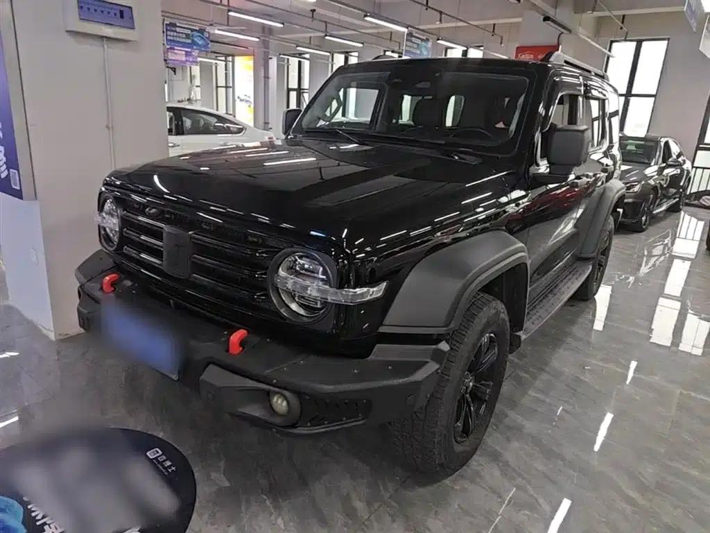 Tank 300 2021 Off-Road Edition 2.0T Conqueror — миниатюра 1