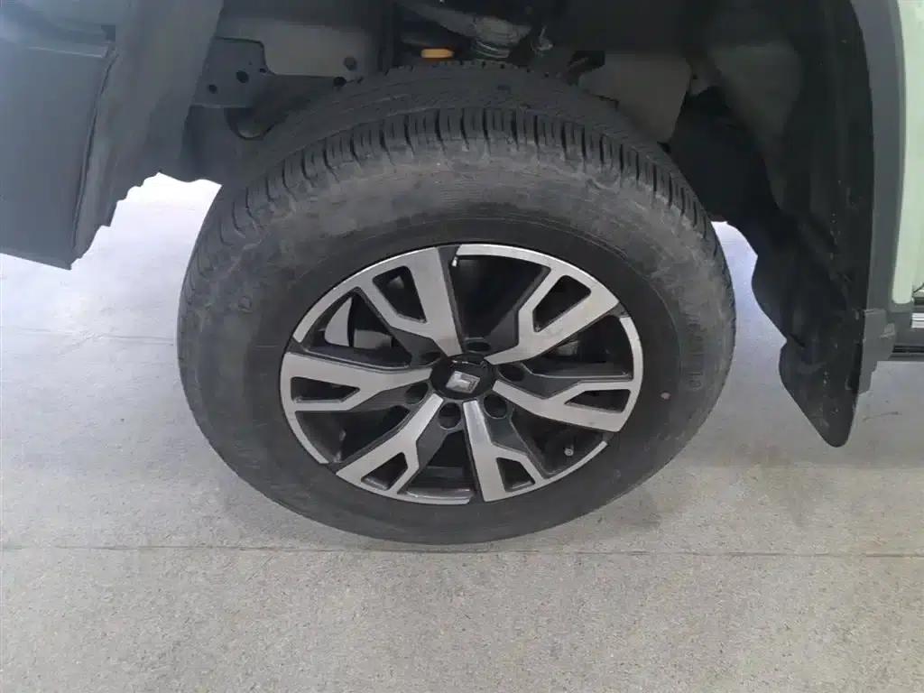 The 2023 Tank 300 City Edition 2.0T is very stylish. — миниатюра 23