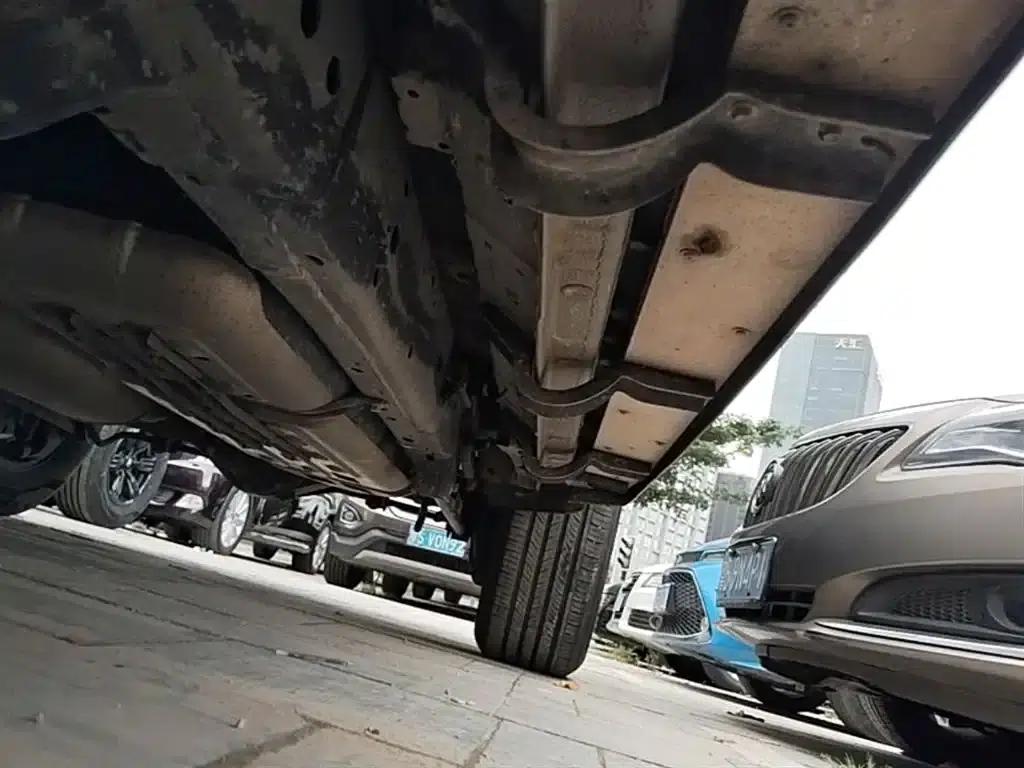Tank 300 2021 Off-Road Edition 2.0T Conqueror — миниатюра 22