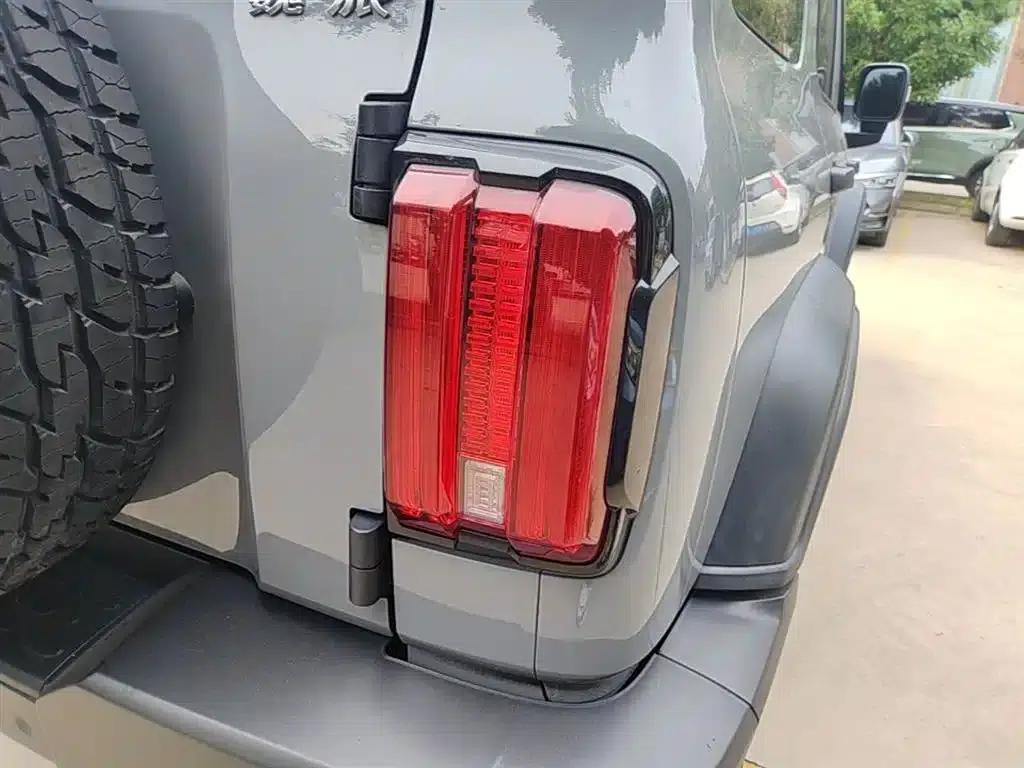 Tank 300 2021 Off-Road Edition 2.0T Conqueror — миниатюра 8