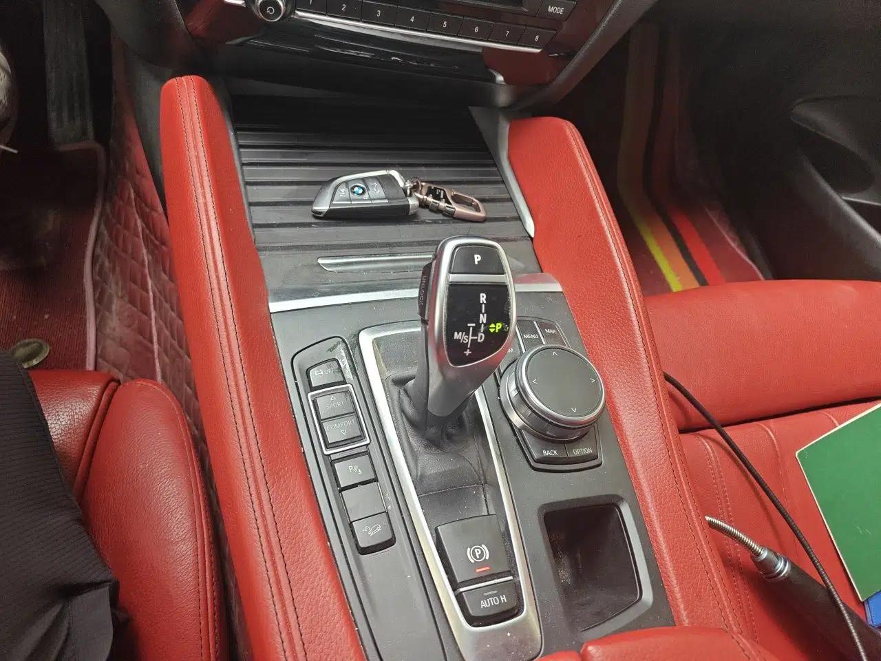 BMW X6 2017 xDrive35i Leading Model — миниатюра 15