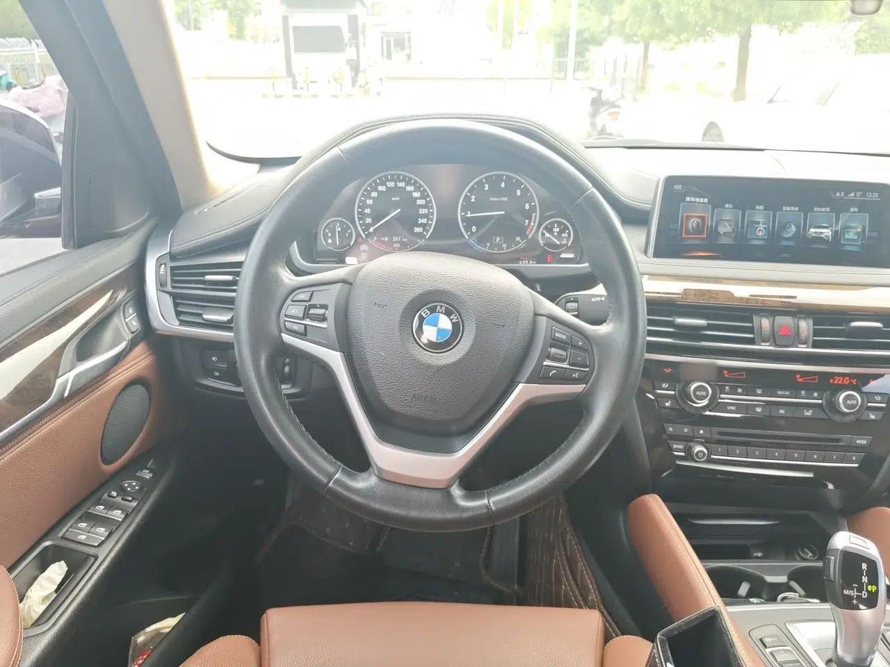 BMW X6 2017 xDrive28i — миниатюра 11