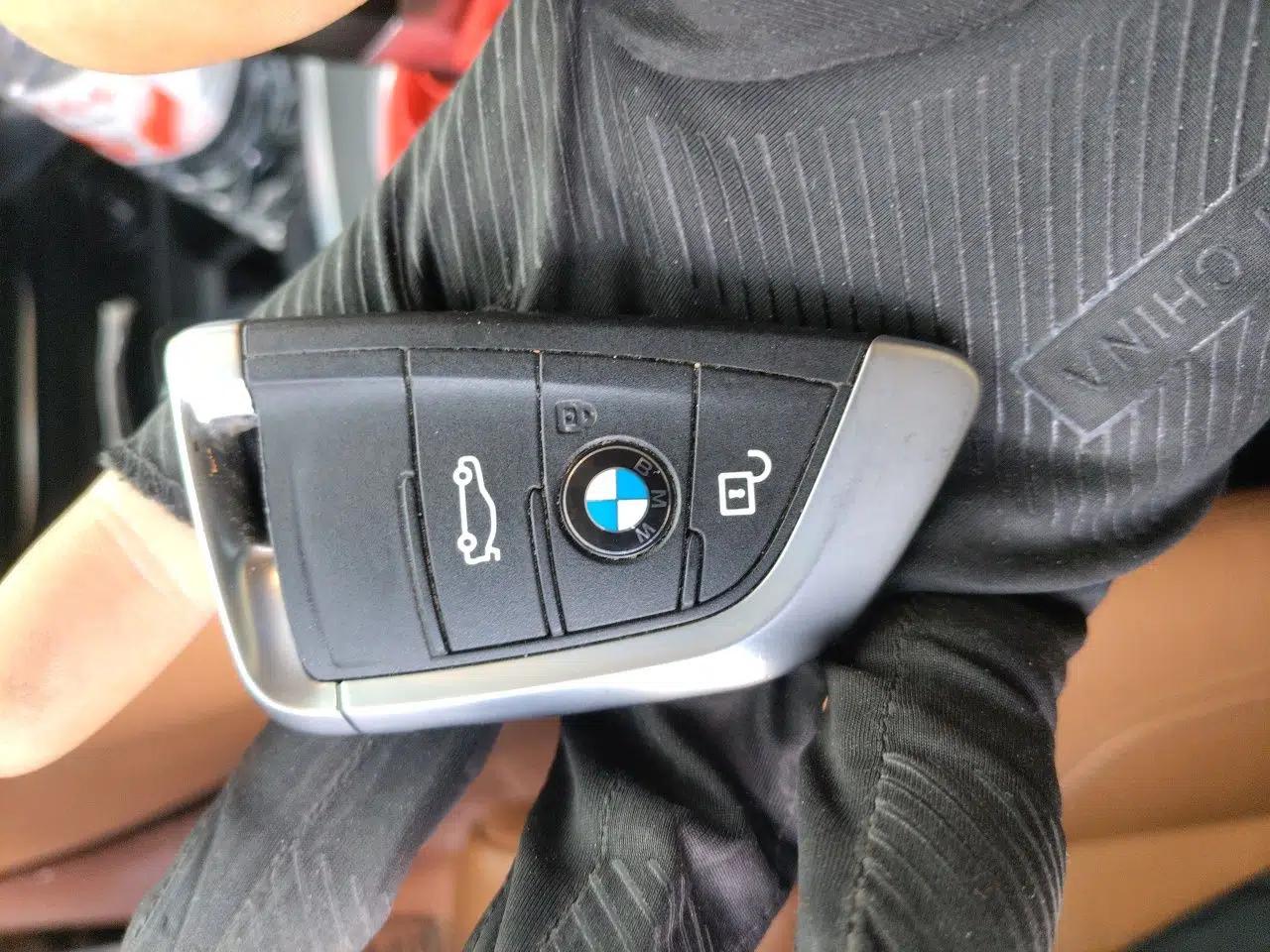 BMW X6 2015 xDrive28i — миниатюра 9