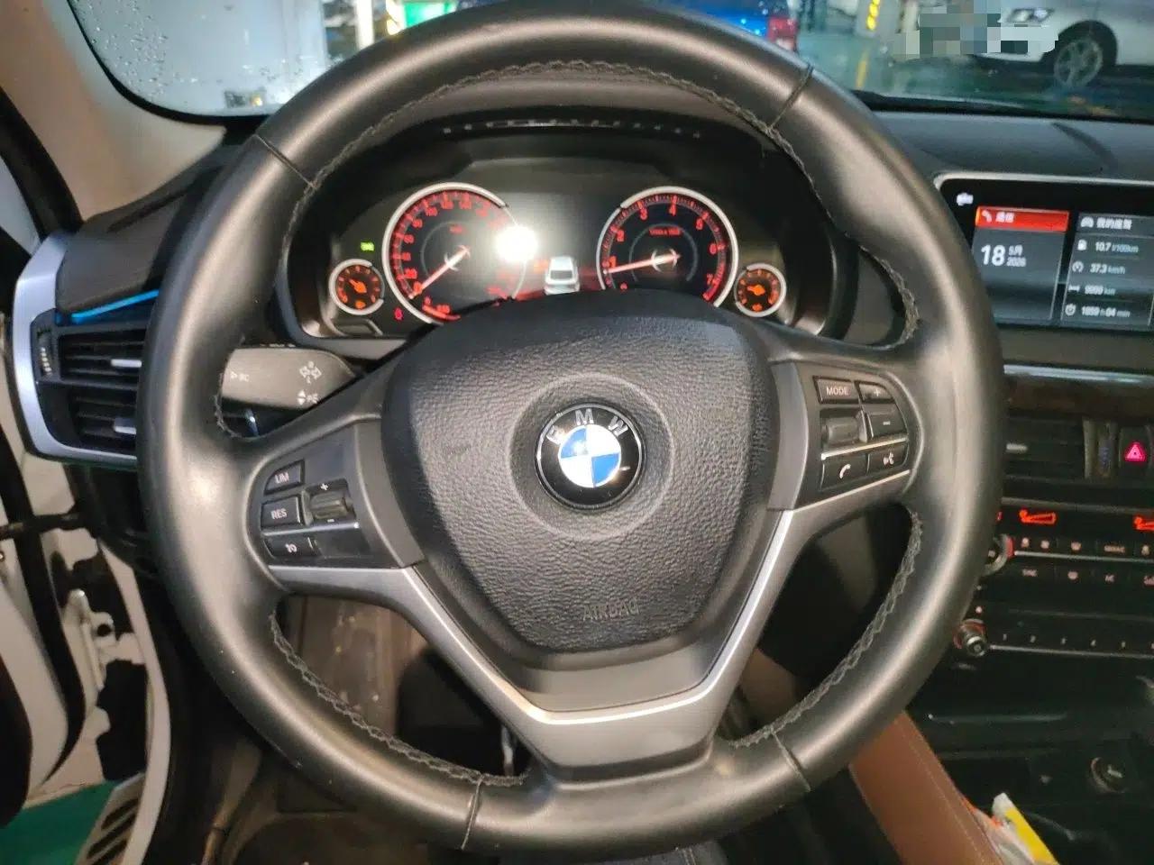 BMW X6 2018 xDrive28i — миниатюра 11
