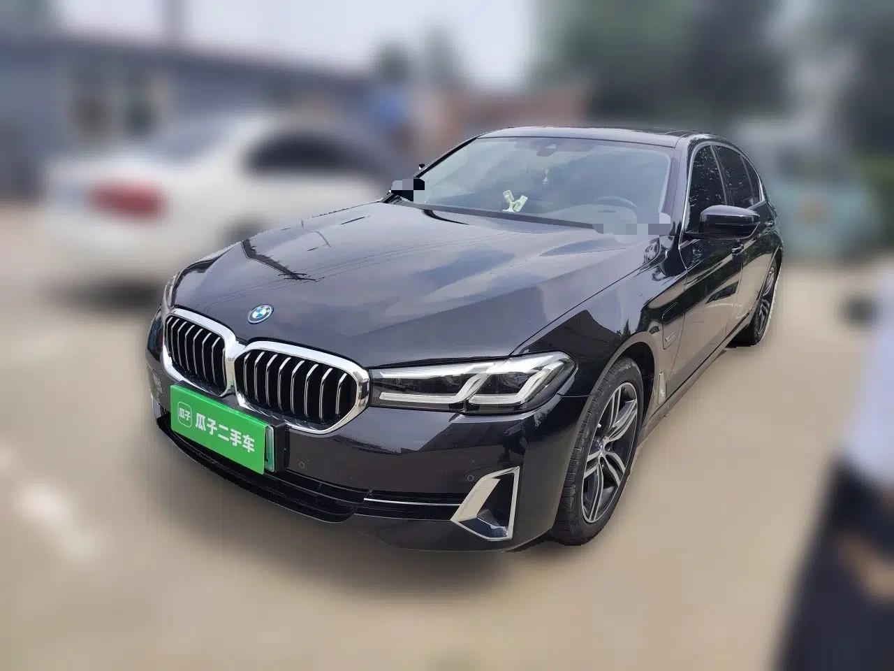 BMW 5 Series New Energy 2022 Updated Version 535Le Luxury Package — миниатюра 1