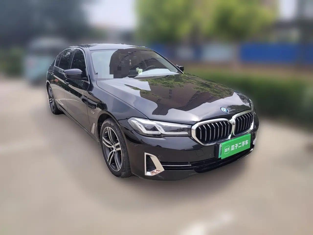 BMW 5 Series New Energy 2022 Updated Version 535Le Luxury Package — миниатюра 3