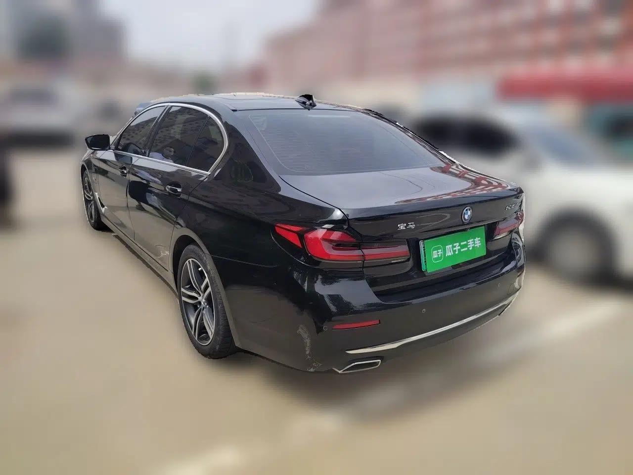 BMW 5 Series New Energy 2022 Updated Version 535Le Luxury Package — миниатюра 4