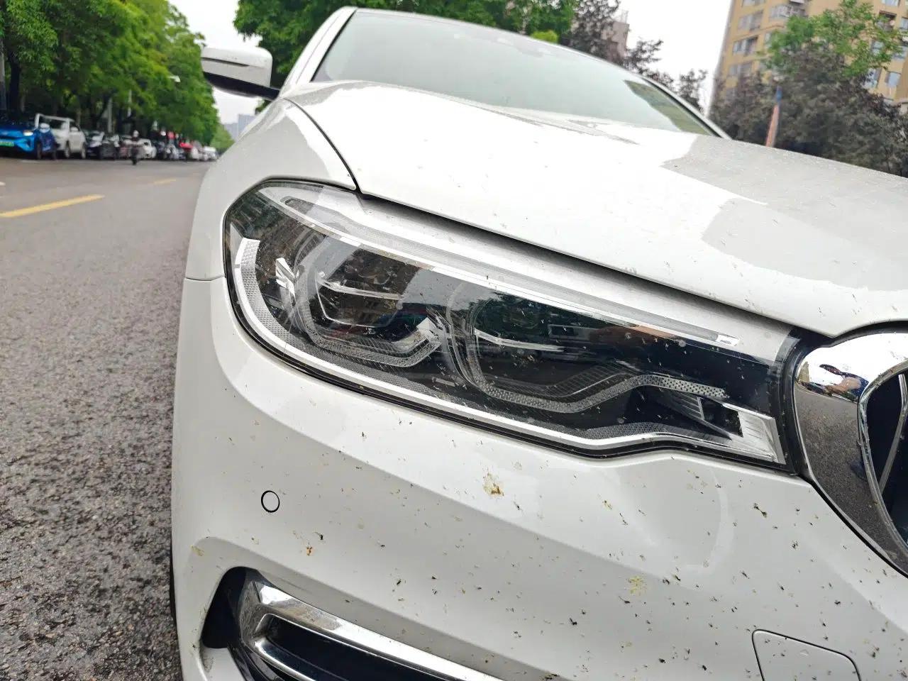 BMW 5 Series New Energy 2019 530Le Luxury Package — миниатюра 7