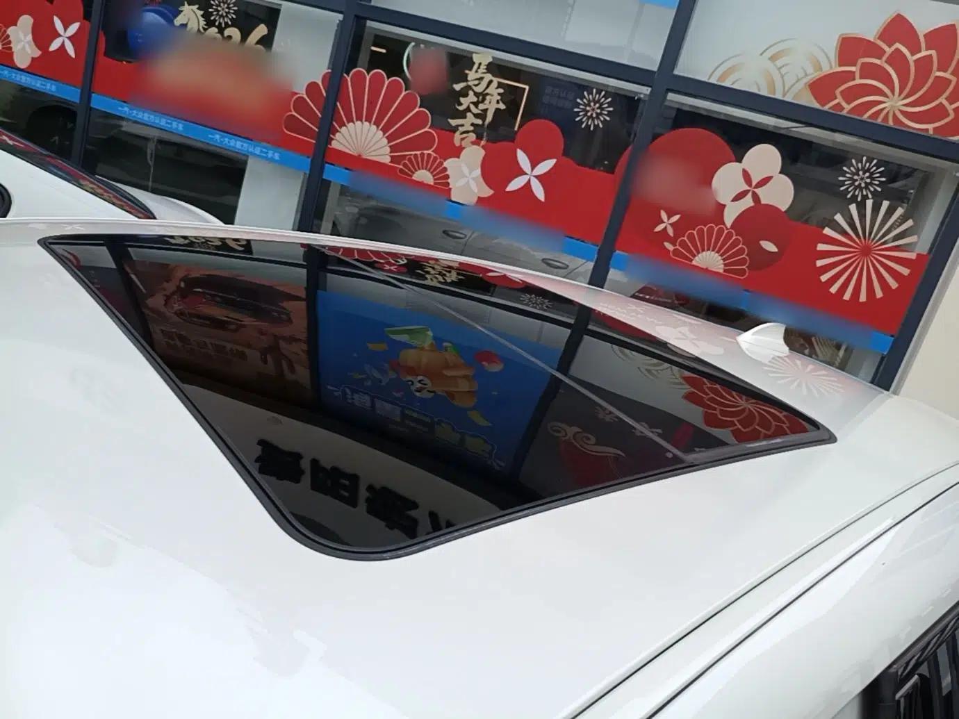 BMW X2 2020 sDrive25i Leading Model M Sport Package — миниатюра 11