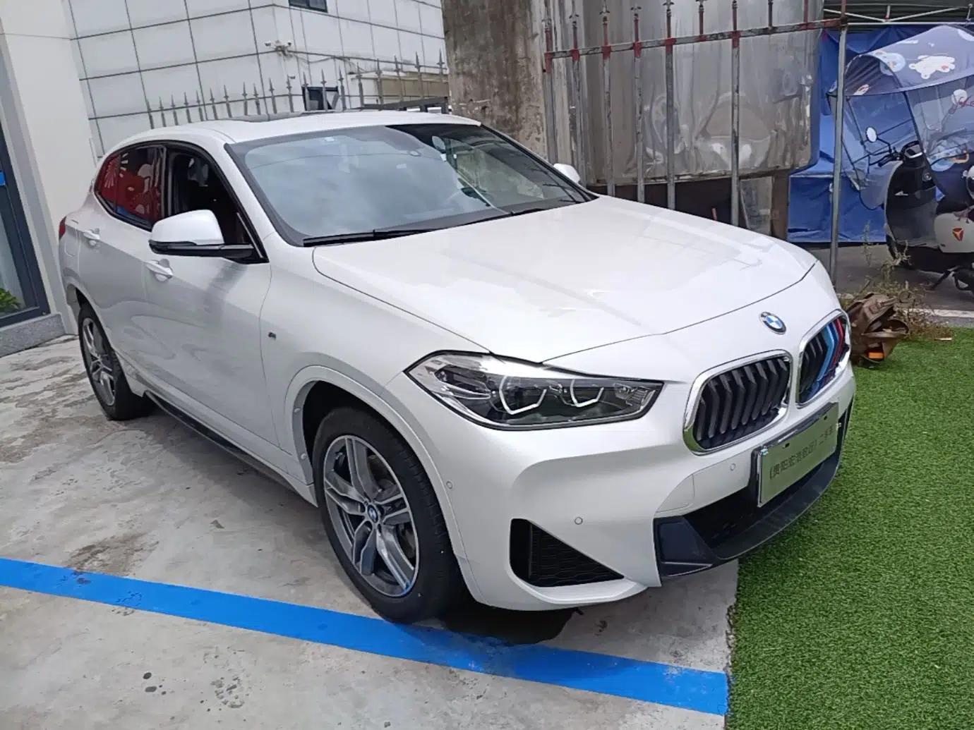 BMW X2 2020 sDrive25i Leading Model M Sport Package — миниатюра 3