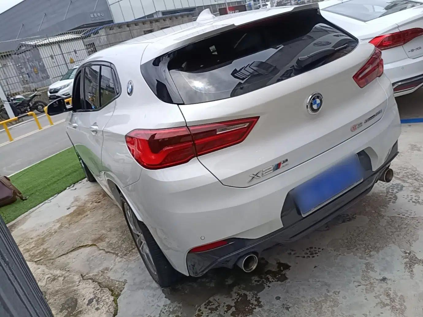 BMW X2 2020 sDrive25i Leading Model M Sport Package — миниатюра 4