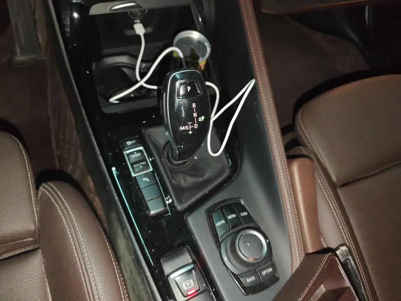 BMW X2 2020 sDrive25i Leading Model M Sport Package — миниатюра 15