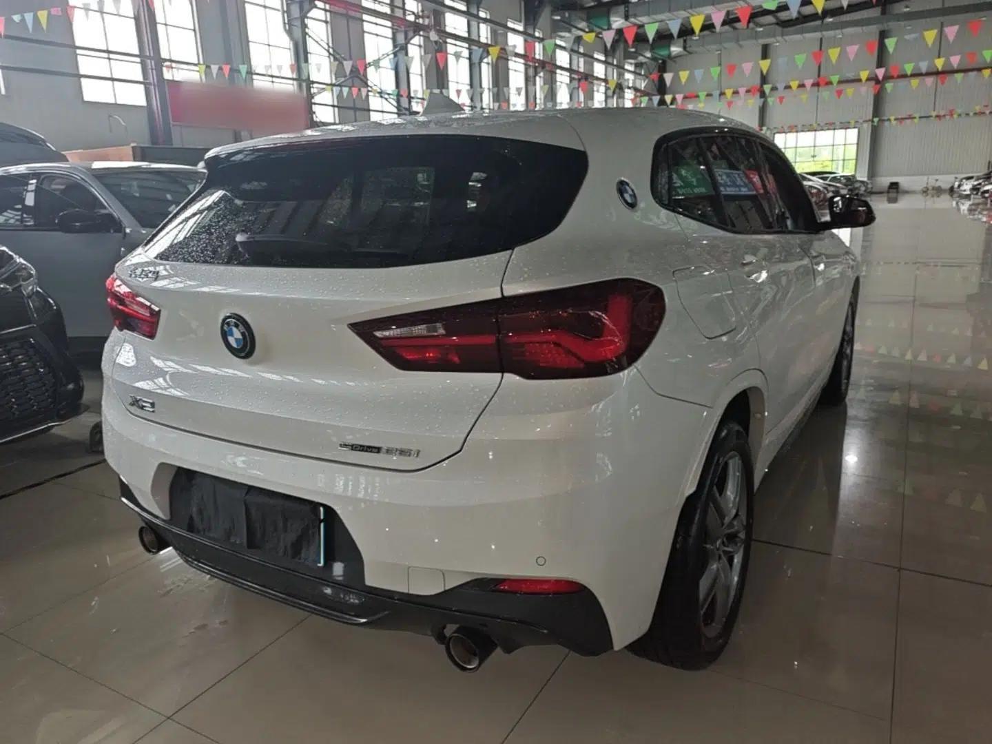 BMW X2 2023 sDrive25i M Sport Night Edition — миниатюра 6