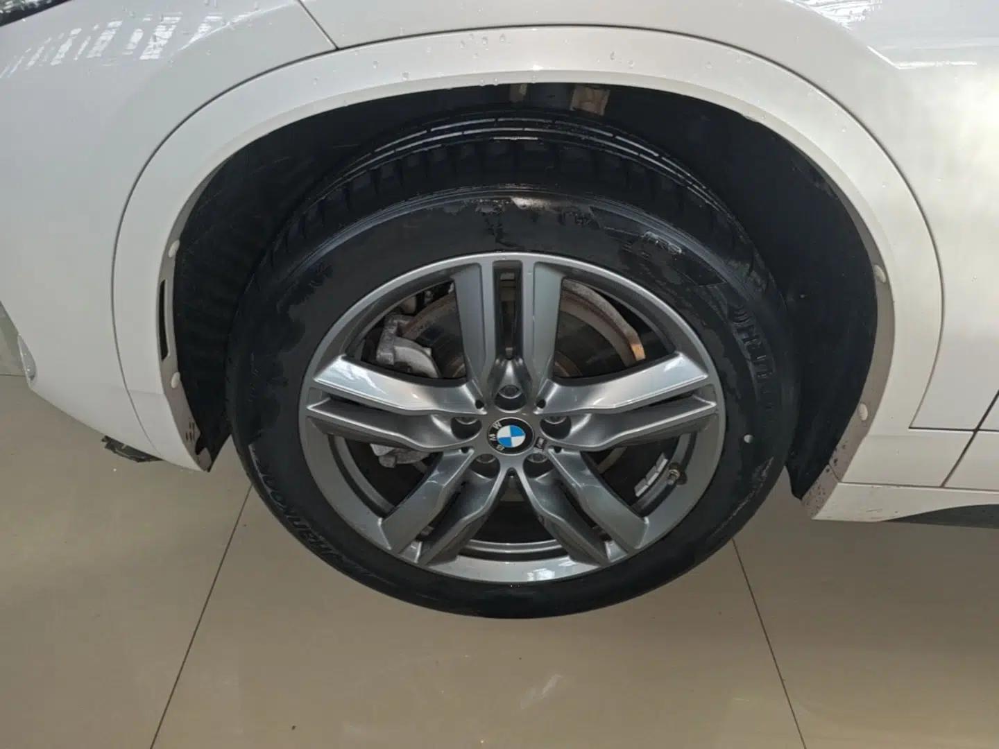 BMW X2 2023 sDrive25i M Sport Night Edition — миниатюра 8