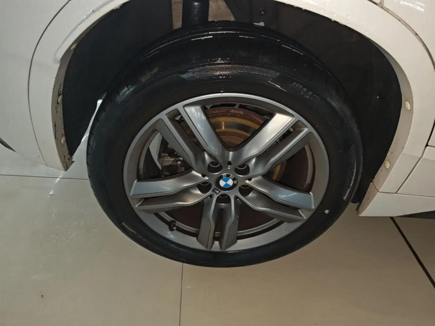 BMW X2 2023 sDrive25i M Sport Night Edition — миниатюра 10