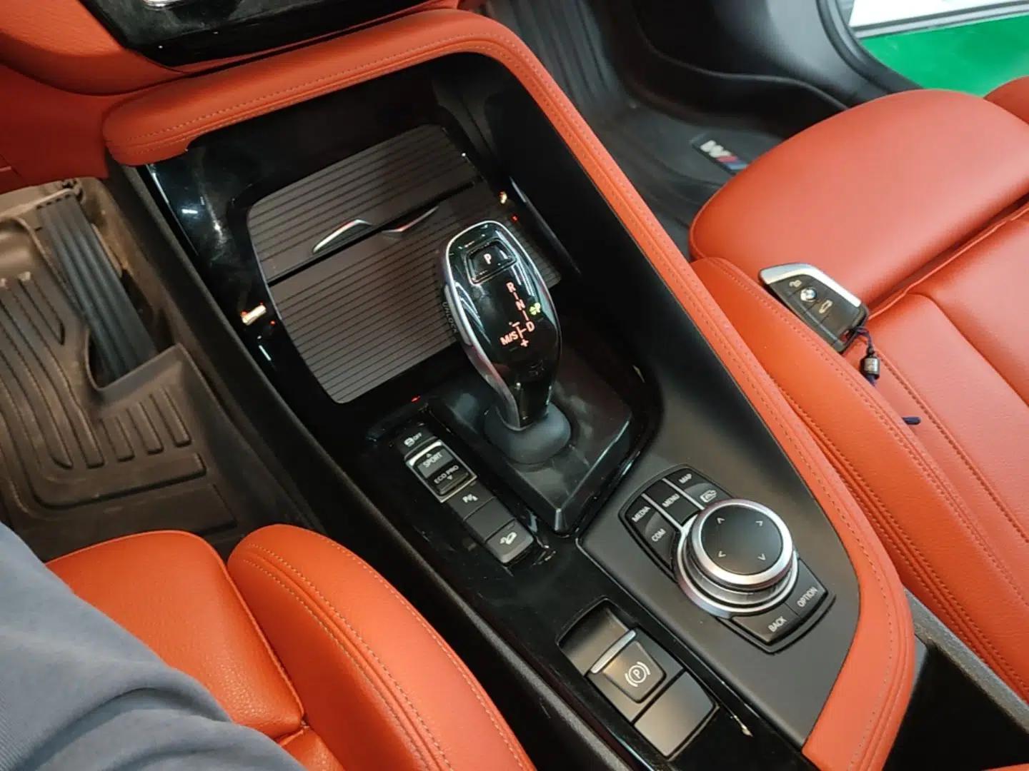 BMW X2 2021 xDrive25i M Sport Package — миниатюра 16