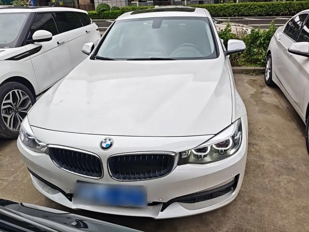 BMW 3 Series GT 2019 320i Sport Edition — миниатюра 2