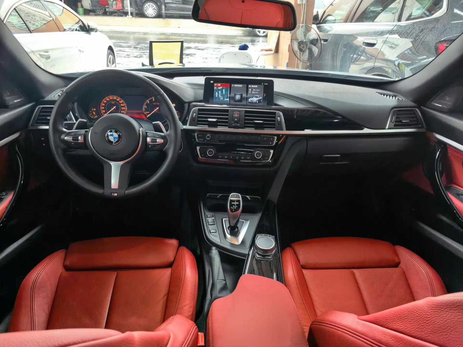 BMW 3 Series GT 2019 320i M Sport Night Edition — миниатюра 11