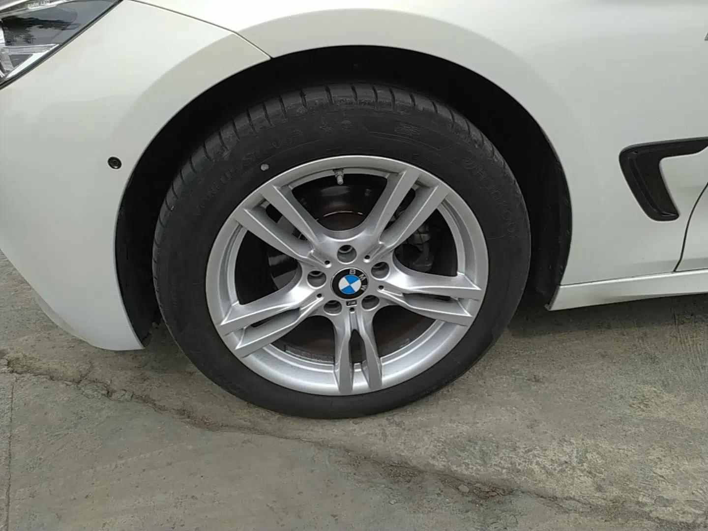 BMW 3 Series GT 2019 320i M Sport Package — миниатюра 8