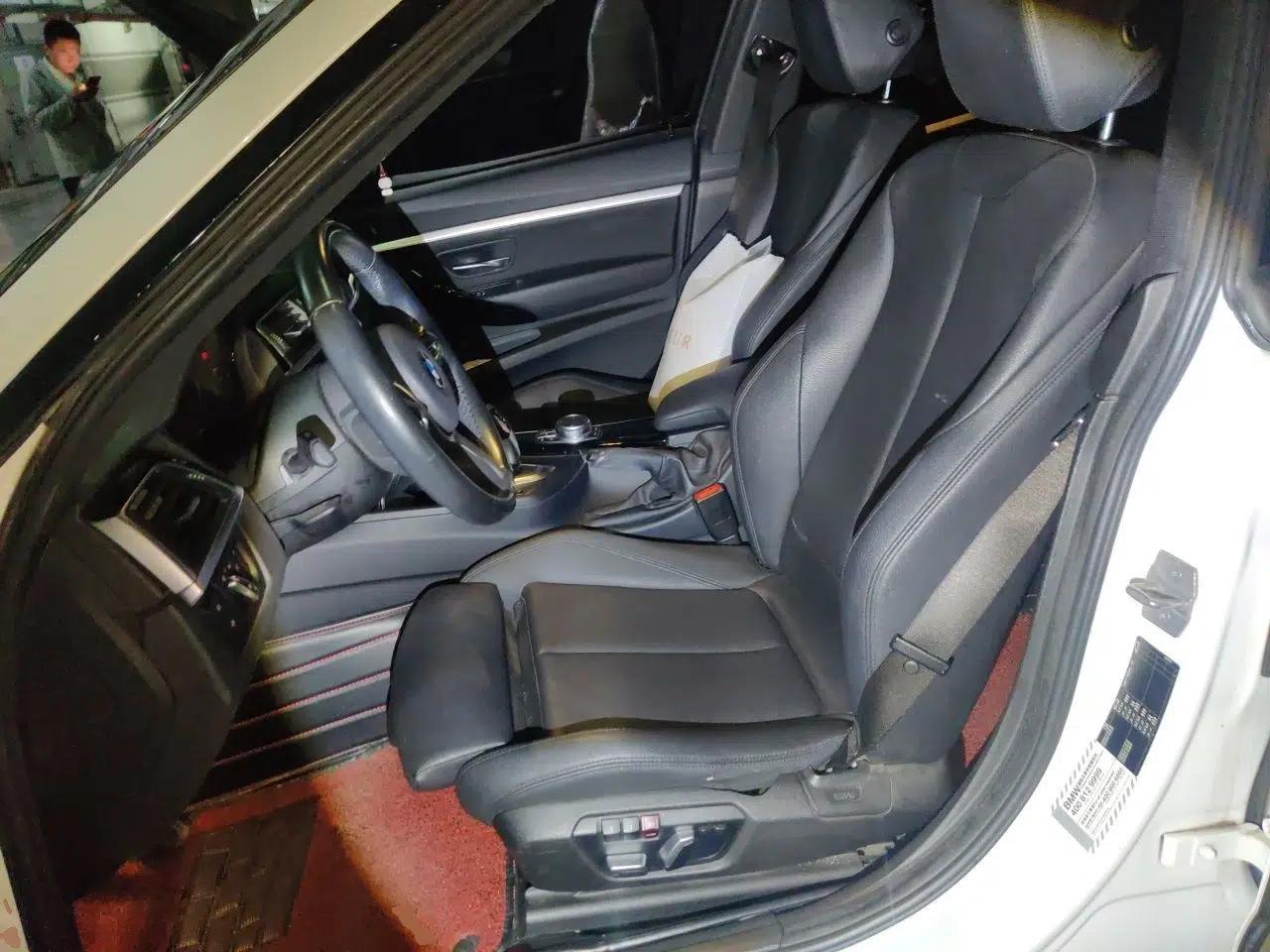 BMW 3 Series GT 2019 320i M Sport Package — миниатюра 16