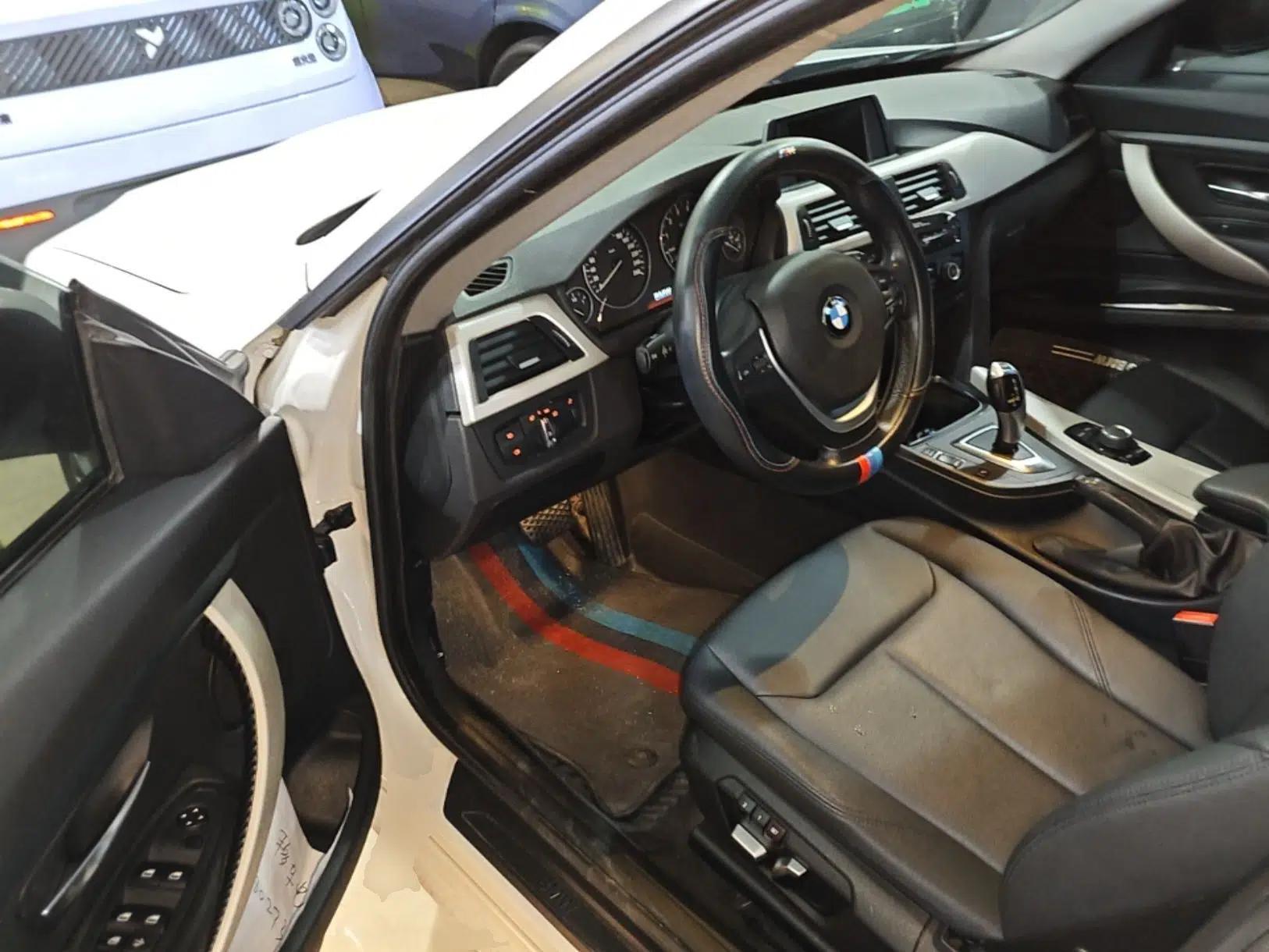 BMW 3 Series GT 2016 320i Fashion Model — миниатюра 19