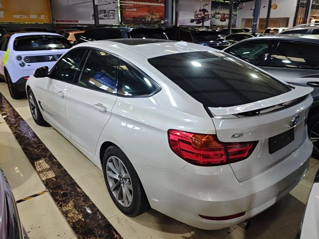 BMW 3 Series GT 2016 320i Fashion Model — миниатюра 4
