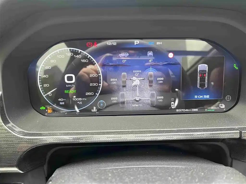 Tank 400 New Energy 2024 Hi4-T Off-Road Edition — миниатюра 10