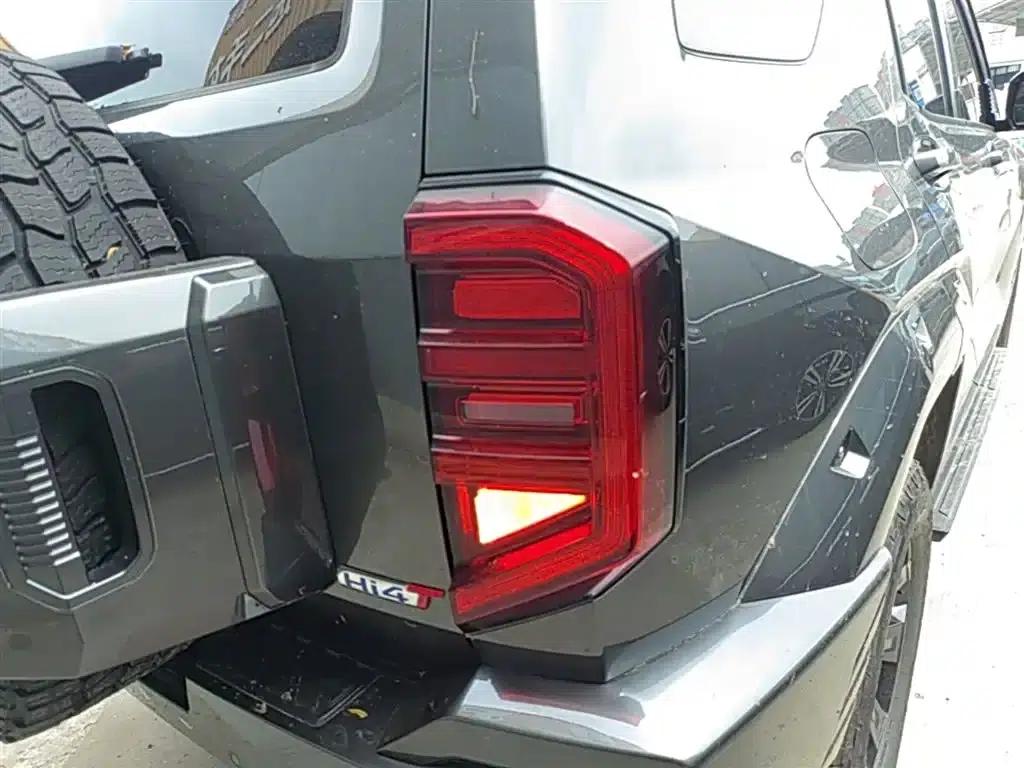 Tank 400 New Energy 2024 Hi4-T Off-Road Edition — миниатюра 8