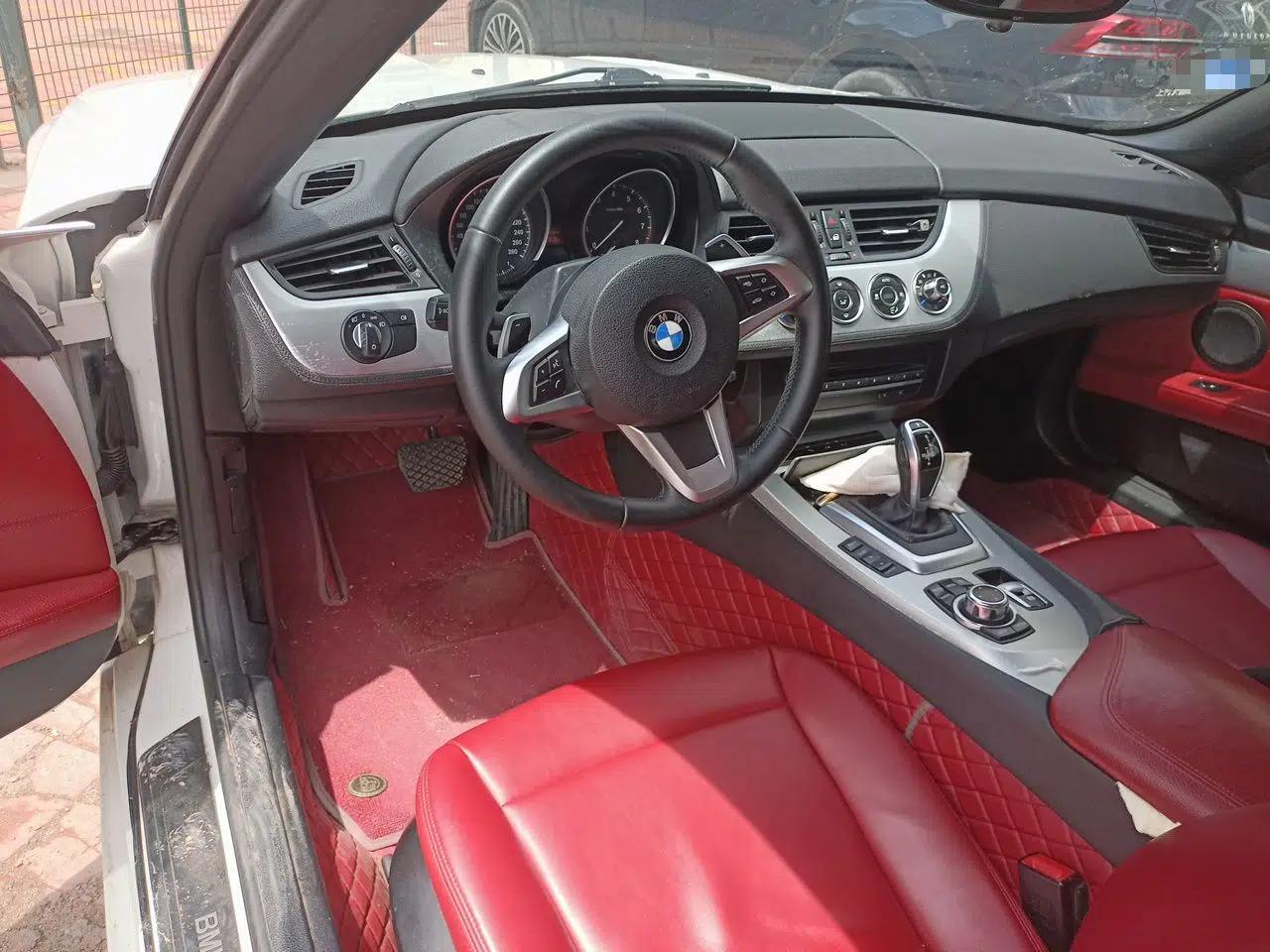 BMW Z4 2013 sDrive20i Leading Model — миниатюра 10