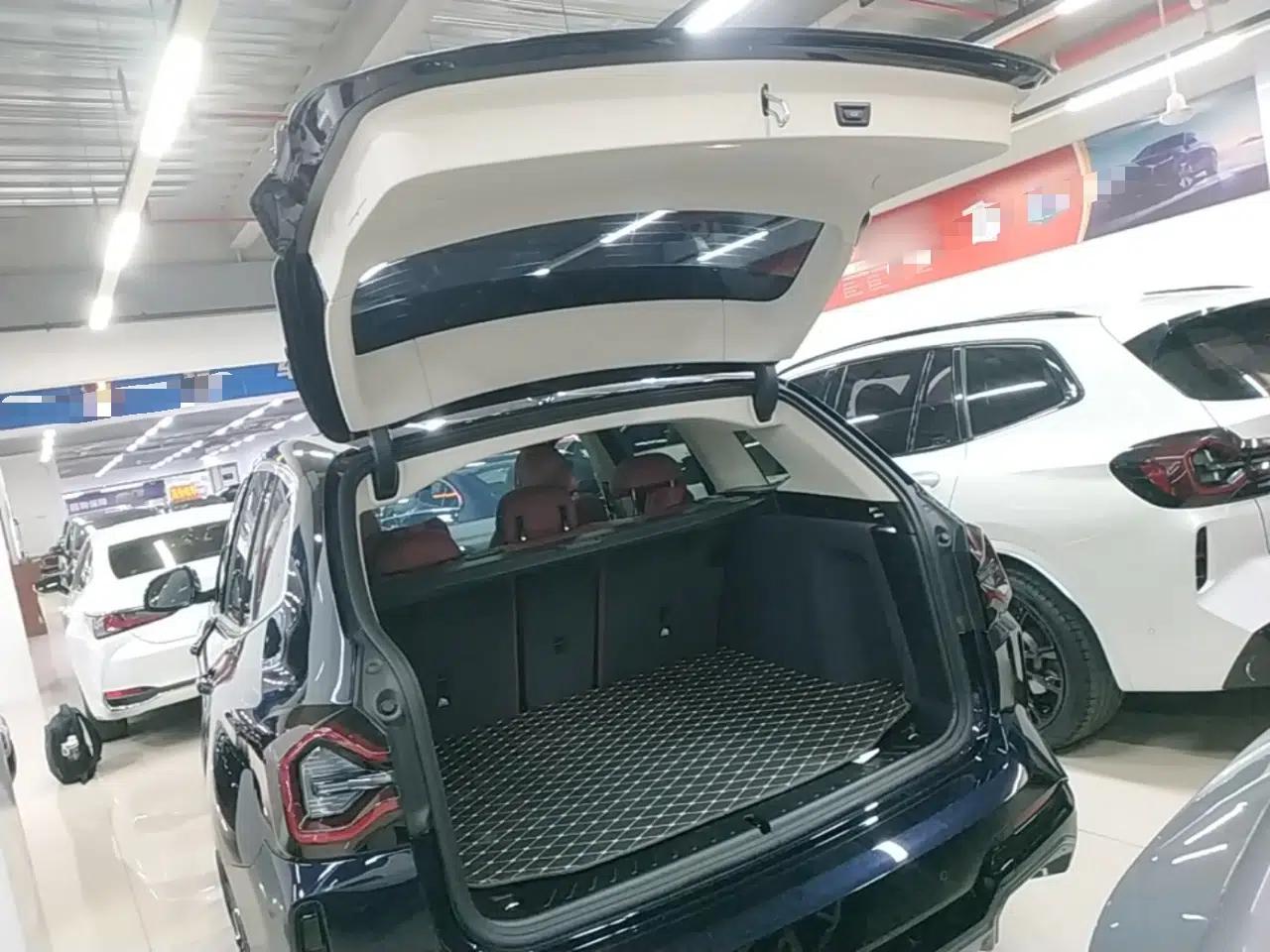 BMW iX3 2024 Leading Model — миниатюра 22