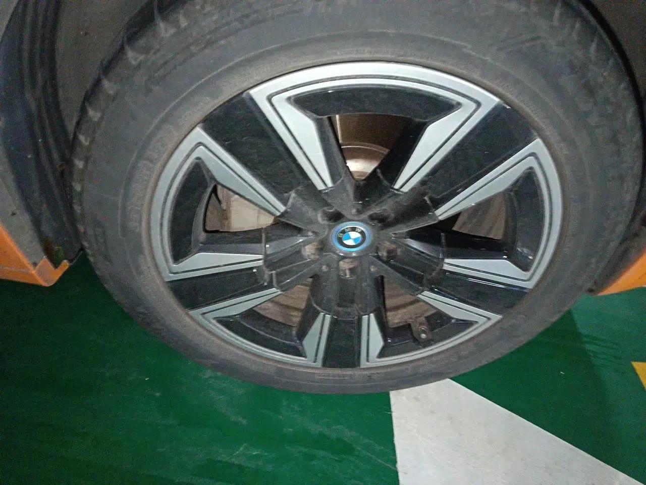 BMW iX3 2022 Leading Model — миниатюра 8