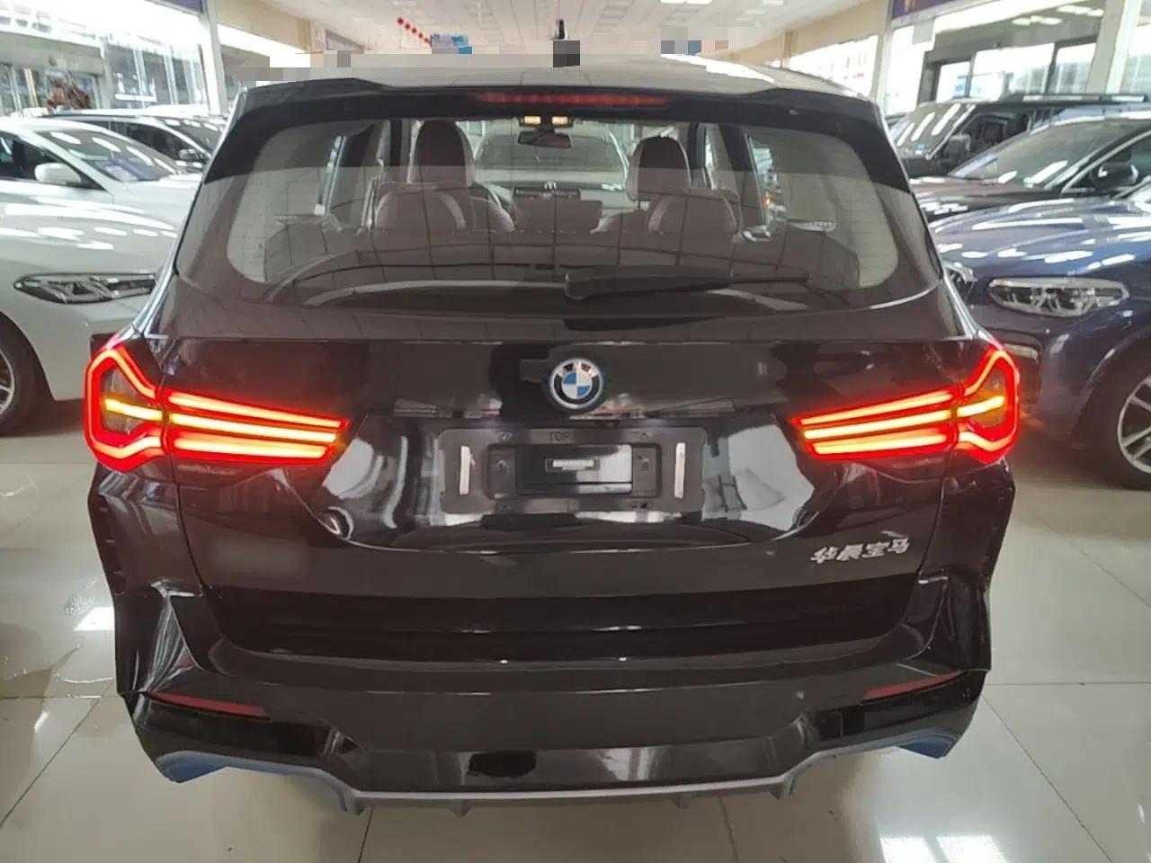 BMW iX3 2022 Leading Type — миниатюра 5