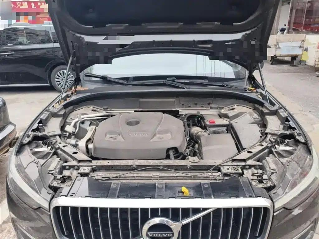 2021 Volvo XC60 T5 AWD Inscription Luxury Edition — миниатюра 16